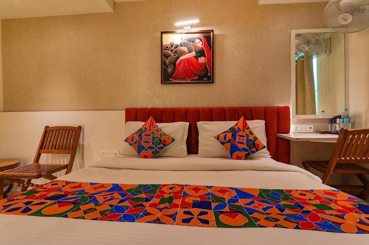 FabHotel Geetraj Lucknow Exterior foto