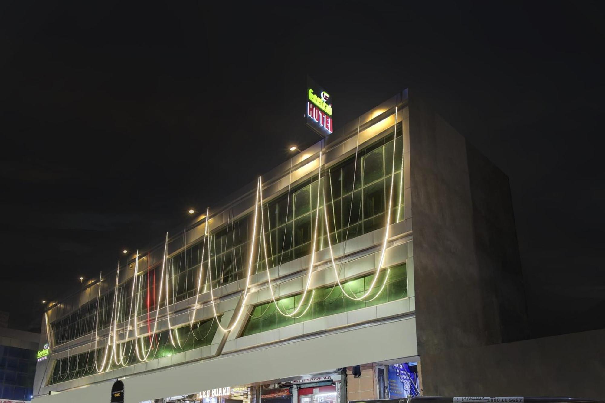 FabHotel Geetraj Lucknow Exterior foto